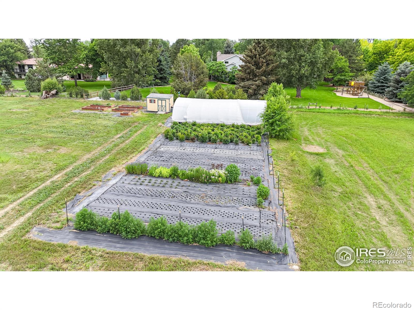 512 E County Road 30