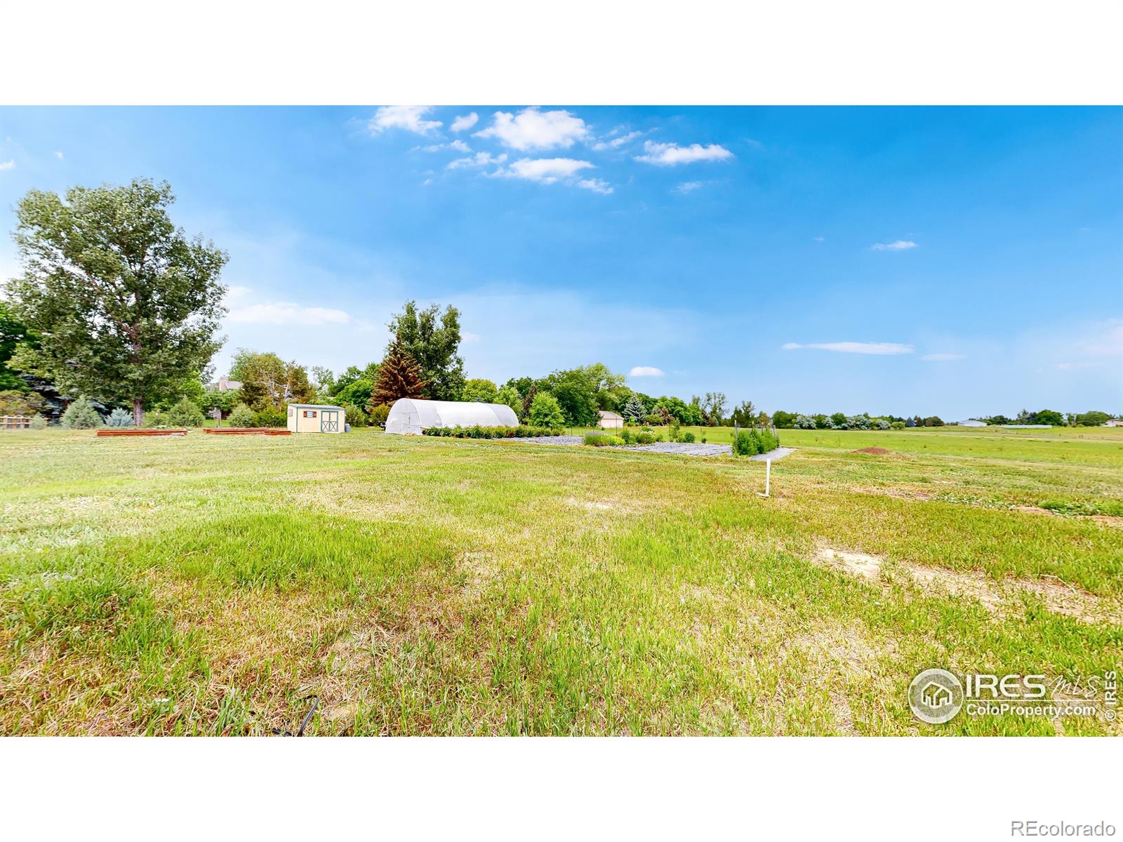 512 E County Road 30