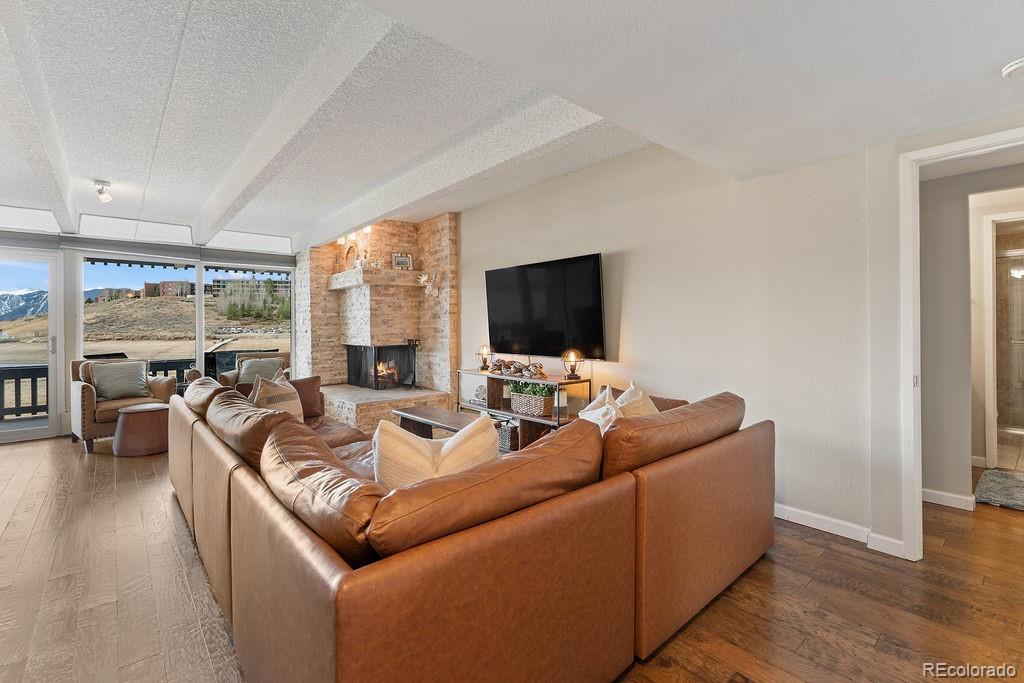 512 Tenderfoot Street 94