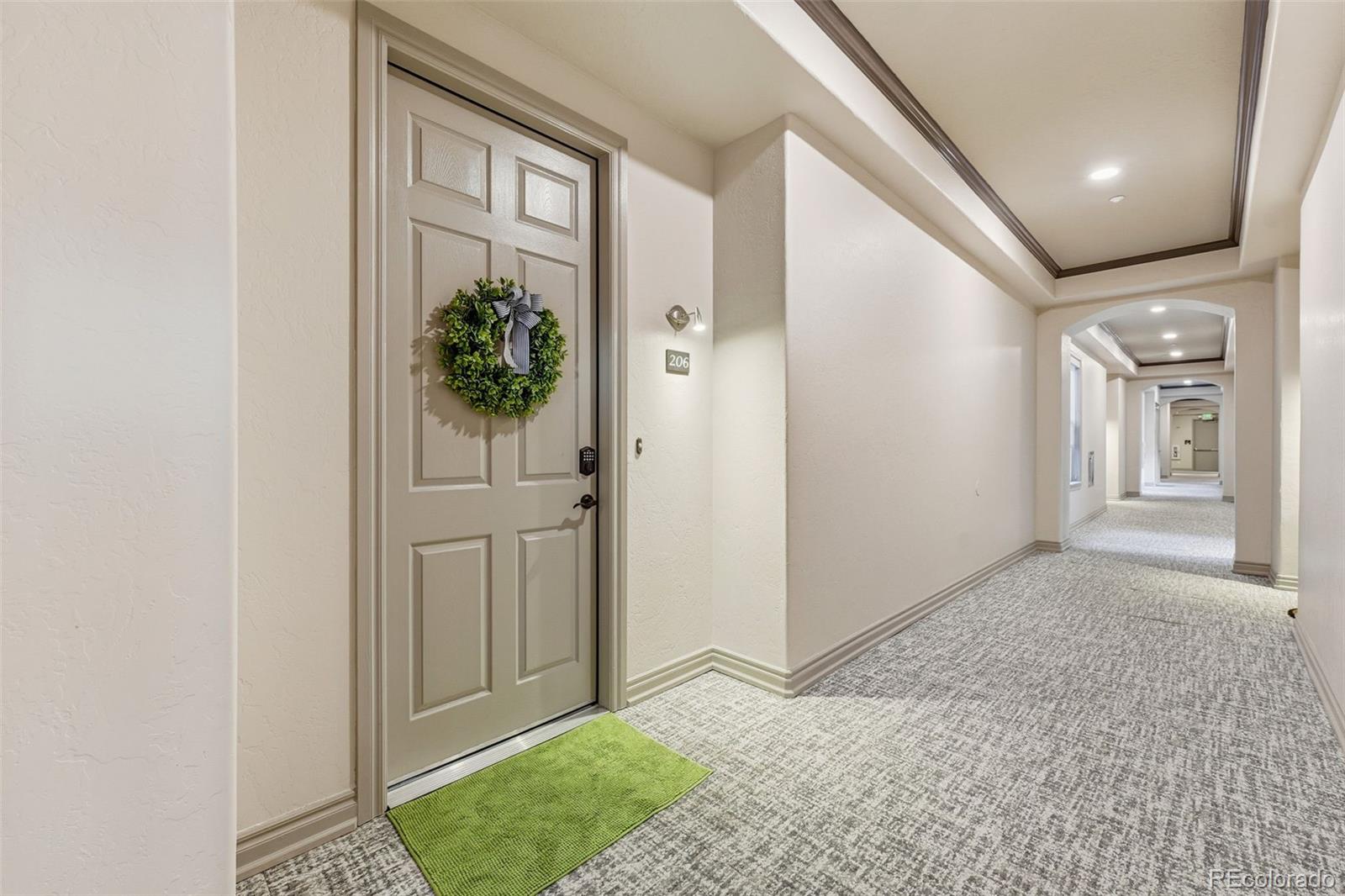 40 Madison Street 206