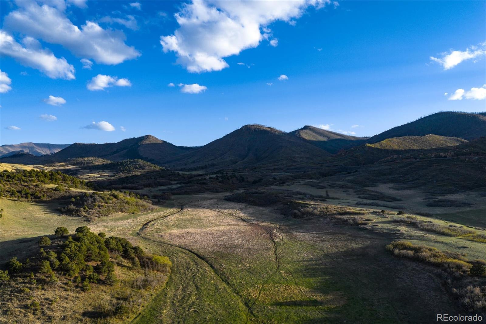 600 Acres