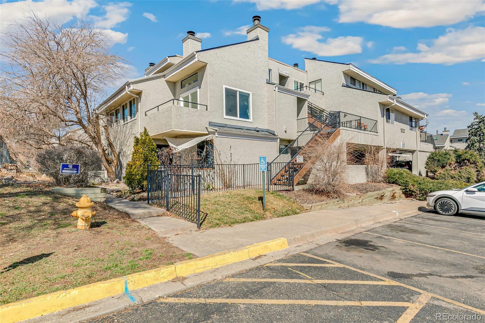 1820 Newland Court 313, Lakewood, CO, 80214 1 1820 Newland Court 313