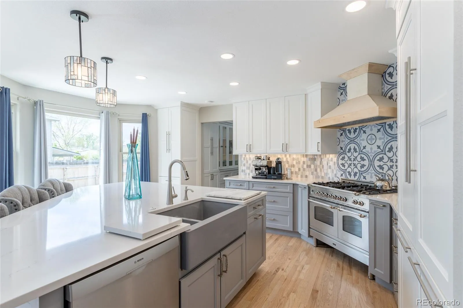 Brighton, Colorado 80601, United States, 4 Bedrooms Bedrooms, ,4 BathroomsBathrooms,Residential,Pending,121736