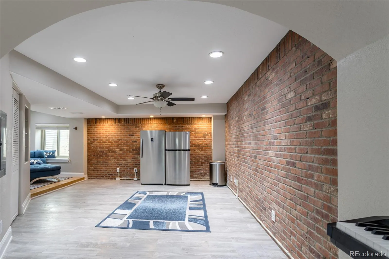 Brighton, Colorado 80601, United States, 4 Bedrooms Bedrooms, ,4 BathroomsBathrooms,Residential,Pending,121736