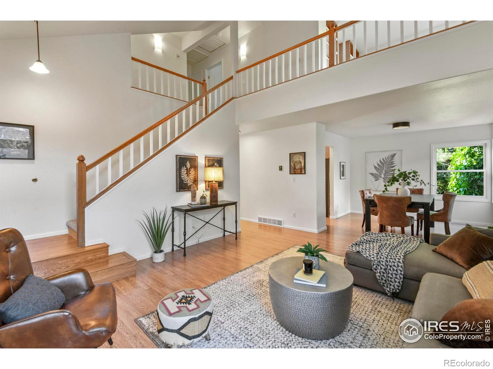 1140 Red Oak Court