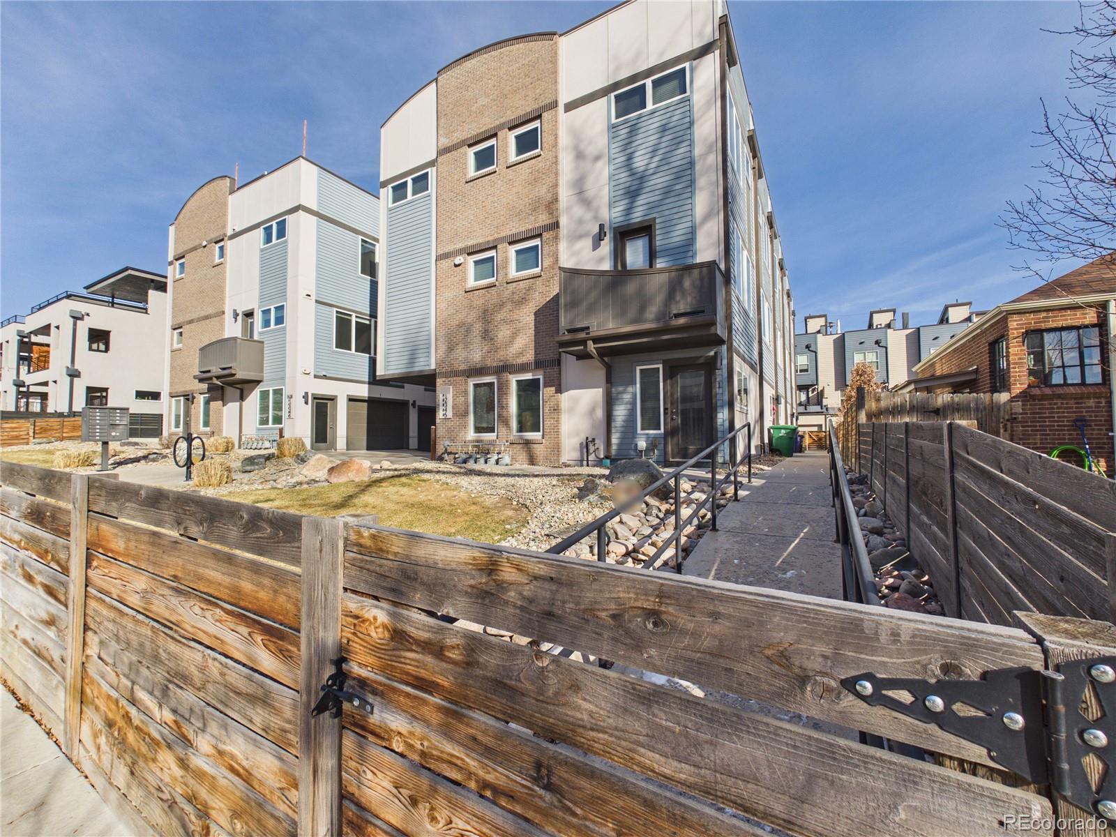 1632 Lowell Boulevard 5