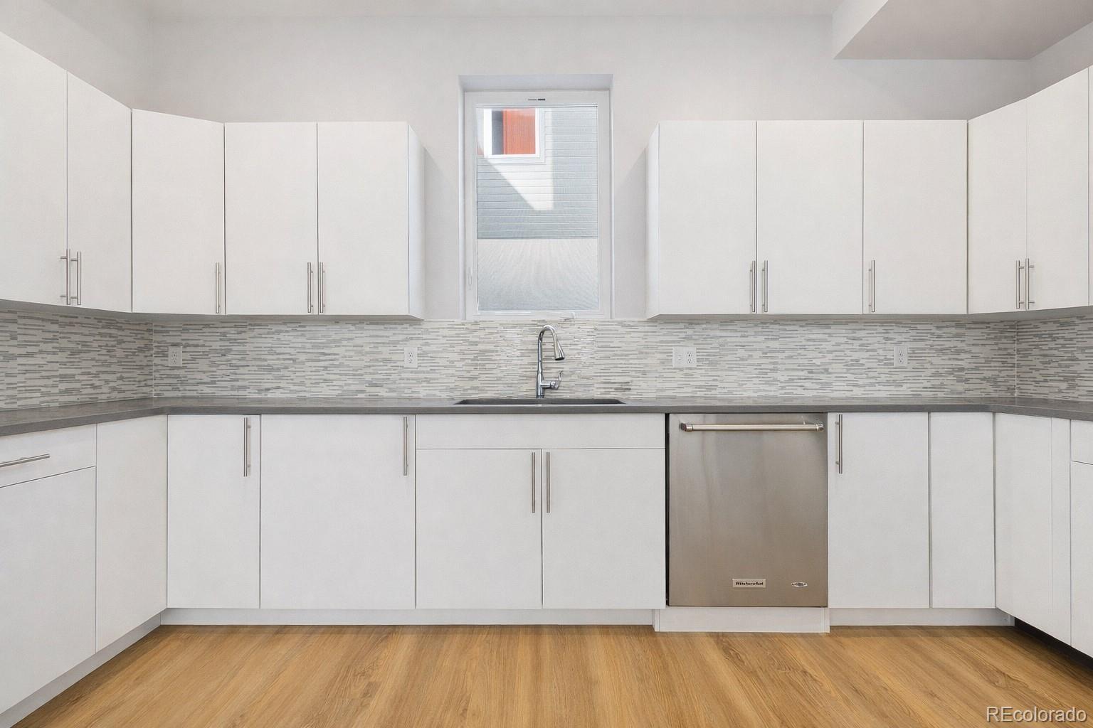 1632 Lowell Boulevard 5