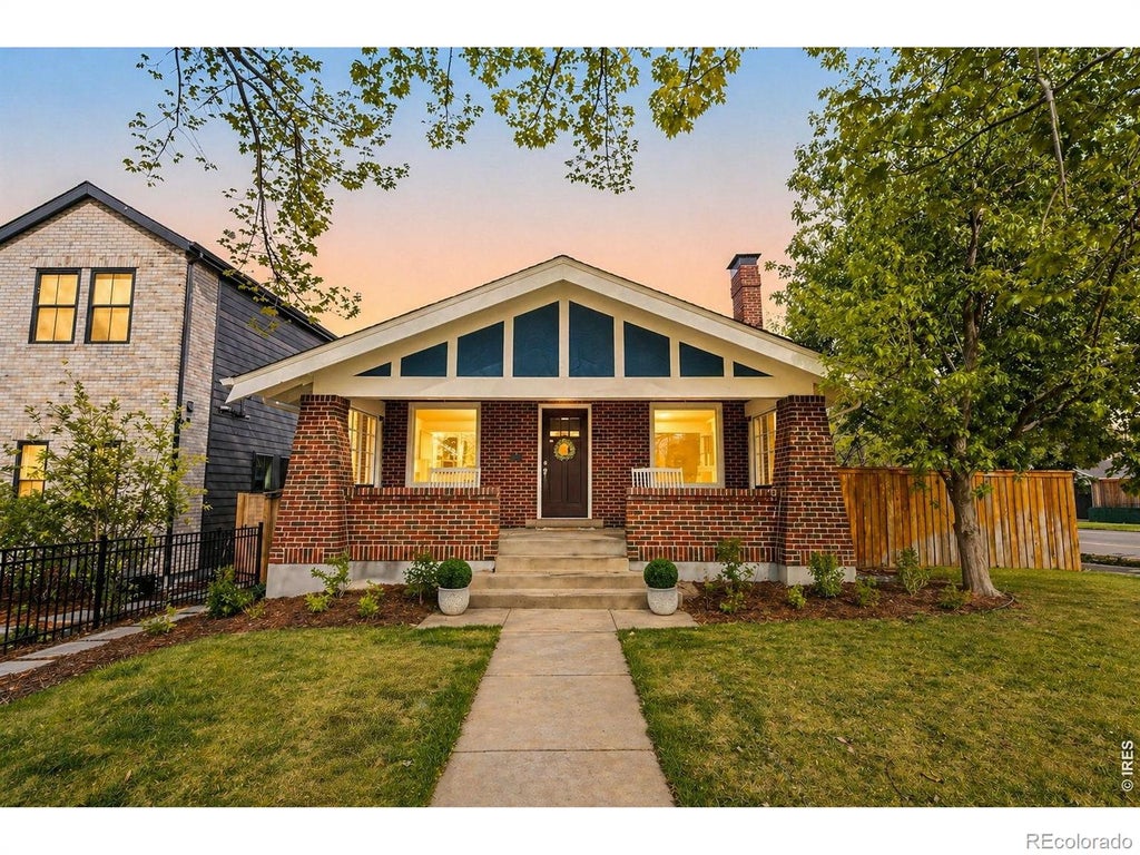 Photo of 800 Monroe Street, Denver, CO 80206 (MLS # IR1065801)