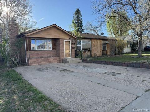 Photo of 4654 S Delaware Street, Englewood, CO 80110 (MLS # 7052830)