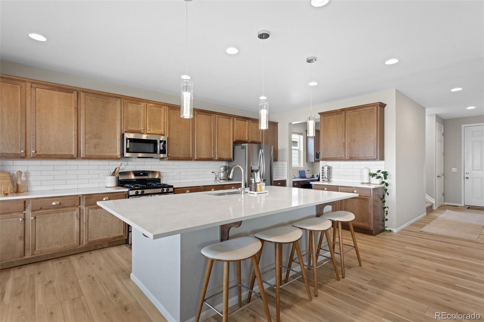21650 E Tufts Circle, Aurora, CO, 80015 3 21650 E Tufts Circle