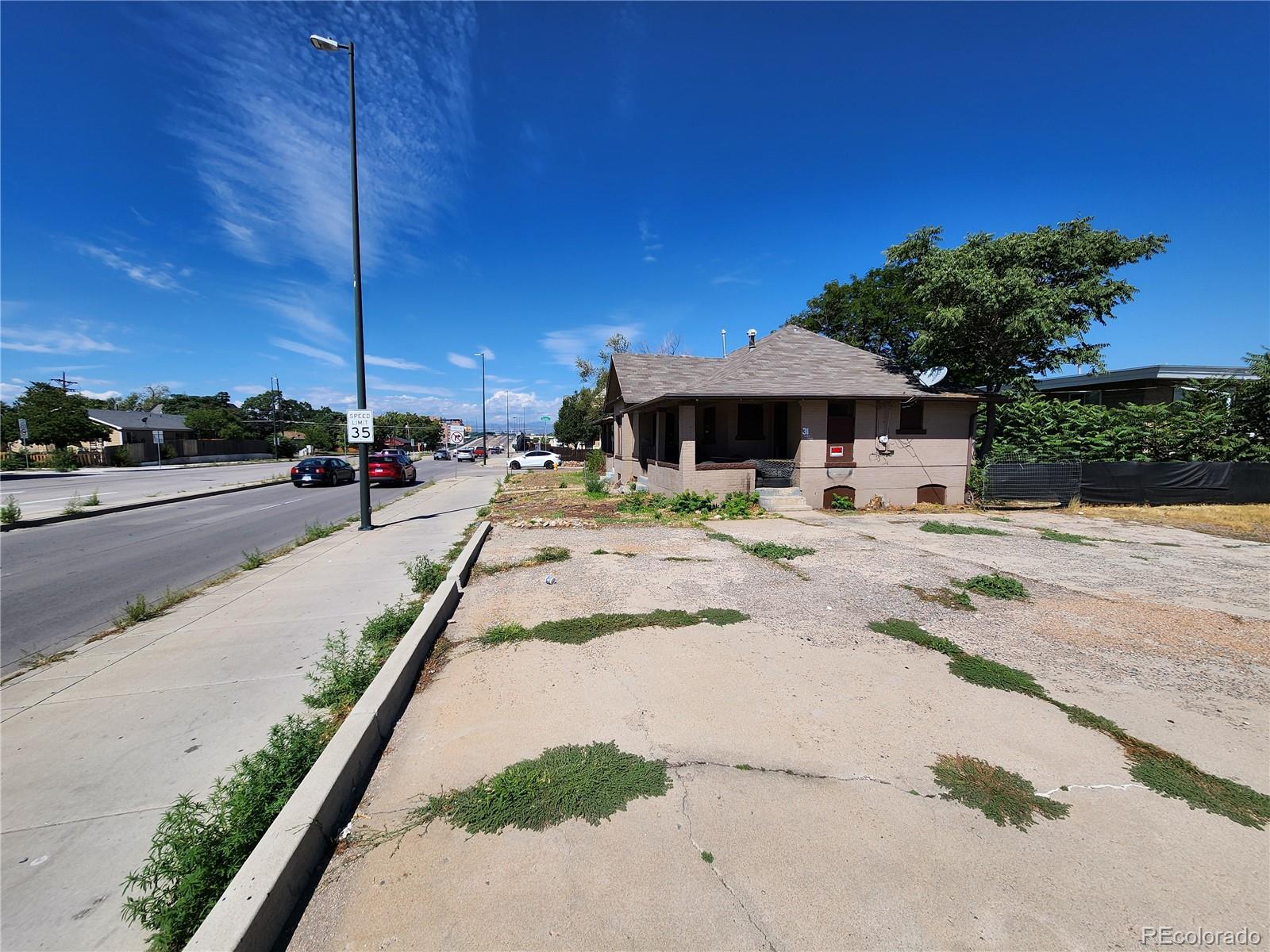 31 W Evans Avenue