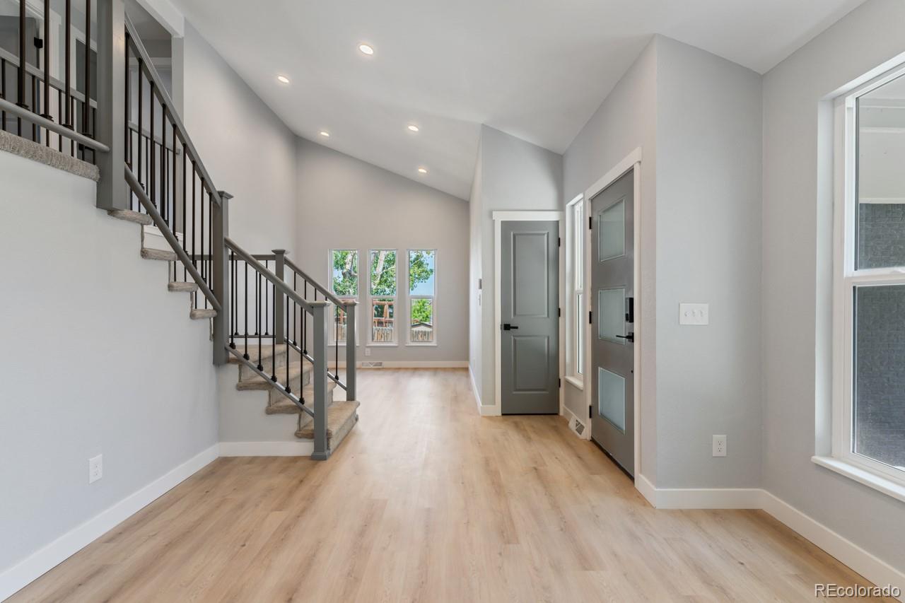 4740 W 108th Place
