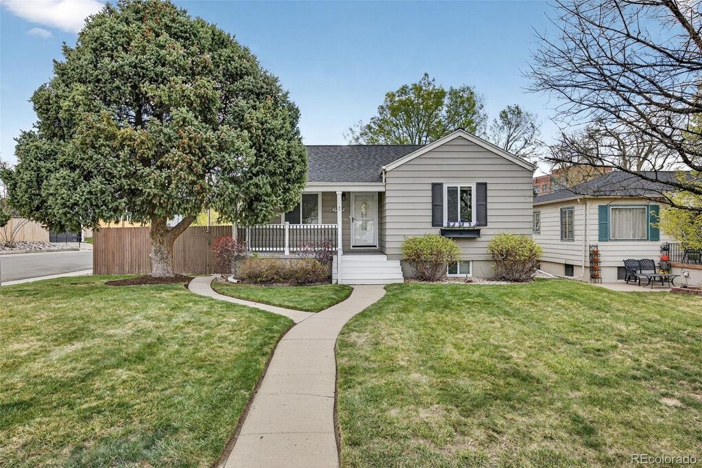 Photo of 2595 S Marion Street, Denver, CO 80210 (MLS # 3315915)