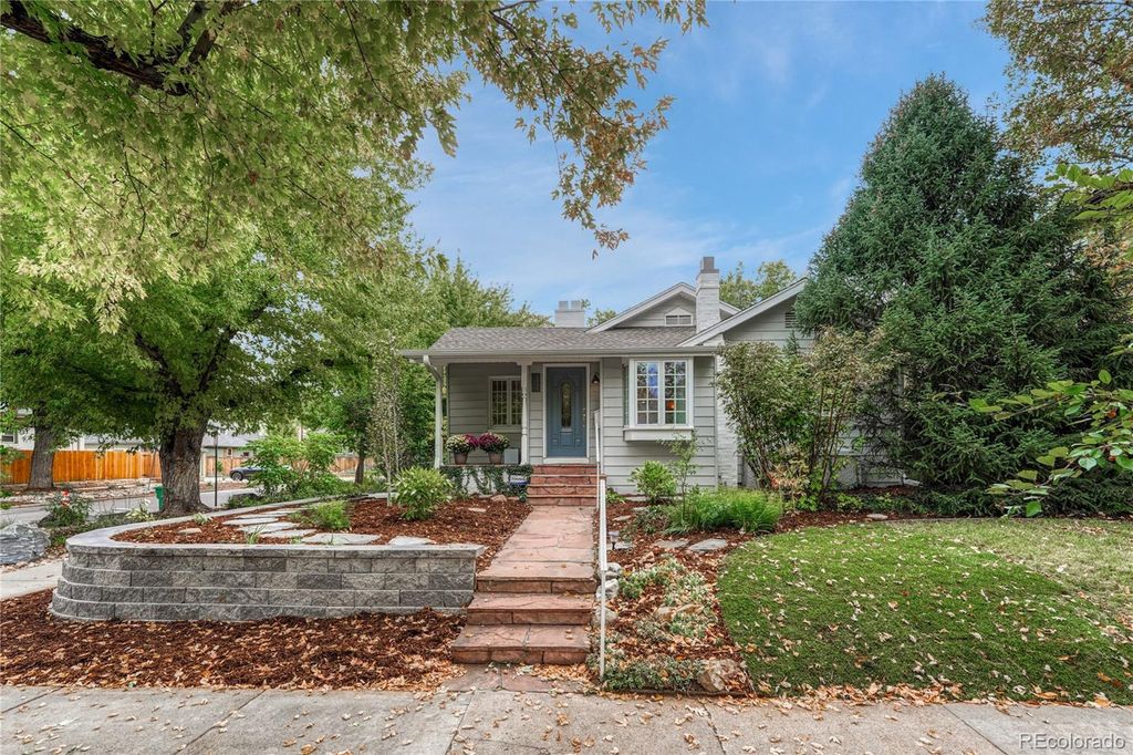 Photo of 2086 Grape Street, Denver, CO 80207 (MLS # 3054960)