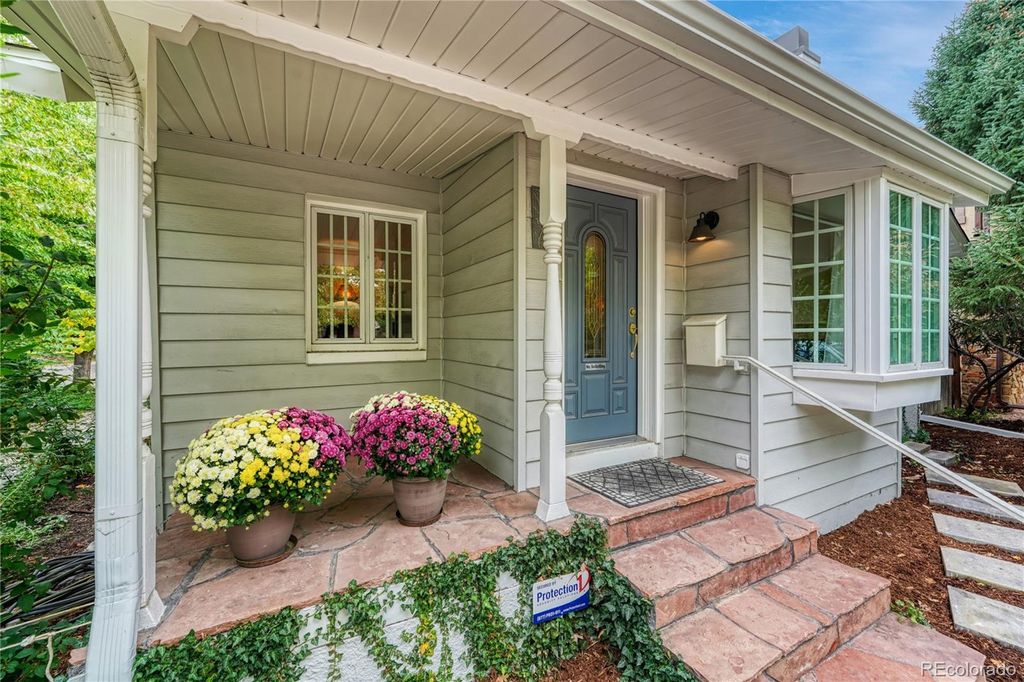 Photo of 2086 Grape Street, Denver, CO 80207 (MLS # 3054960)