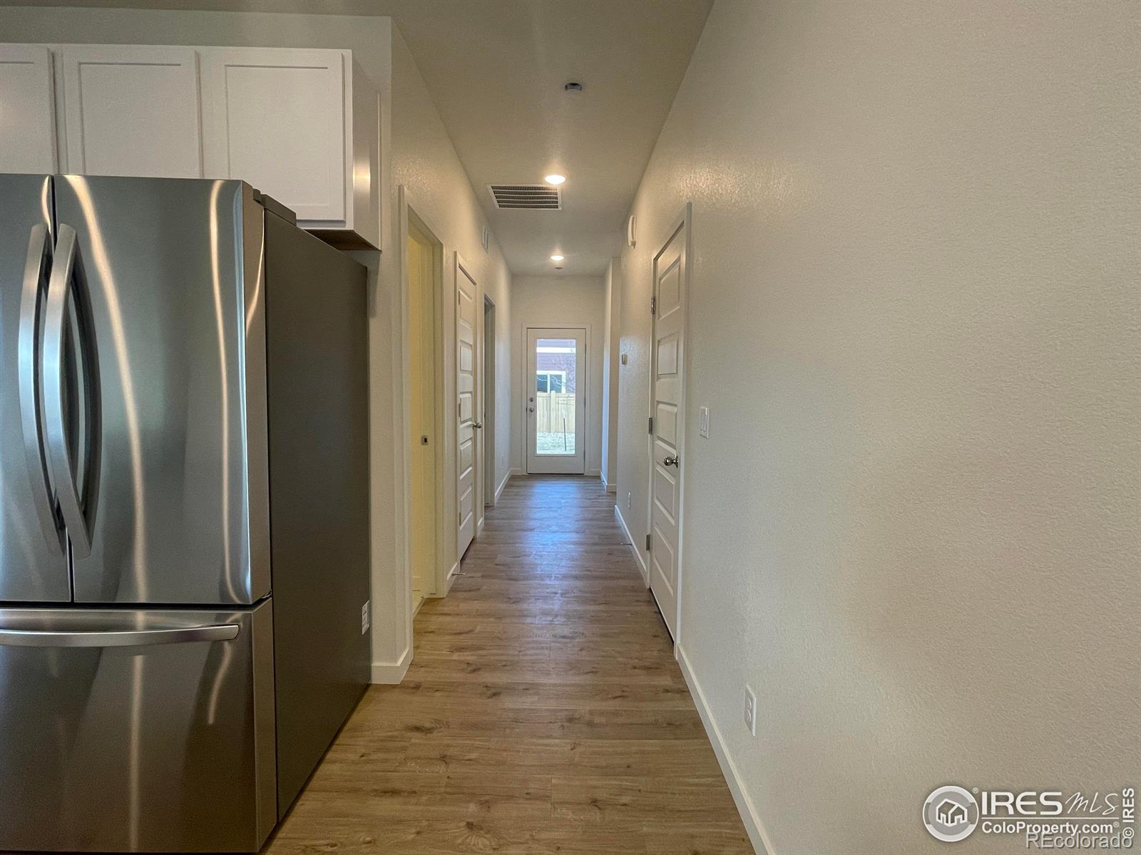 7136 Gateway Crossing Street