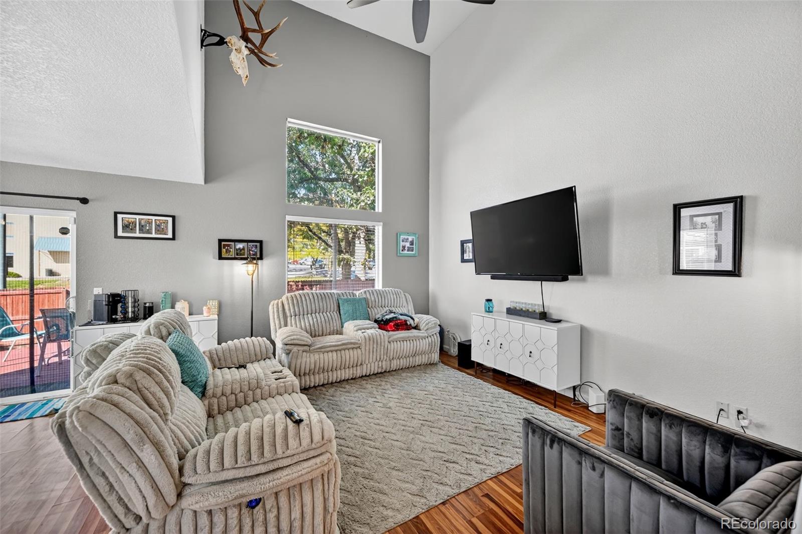 533 W 114th Way