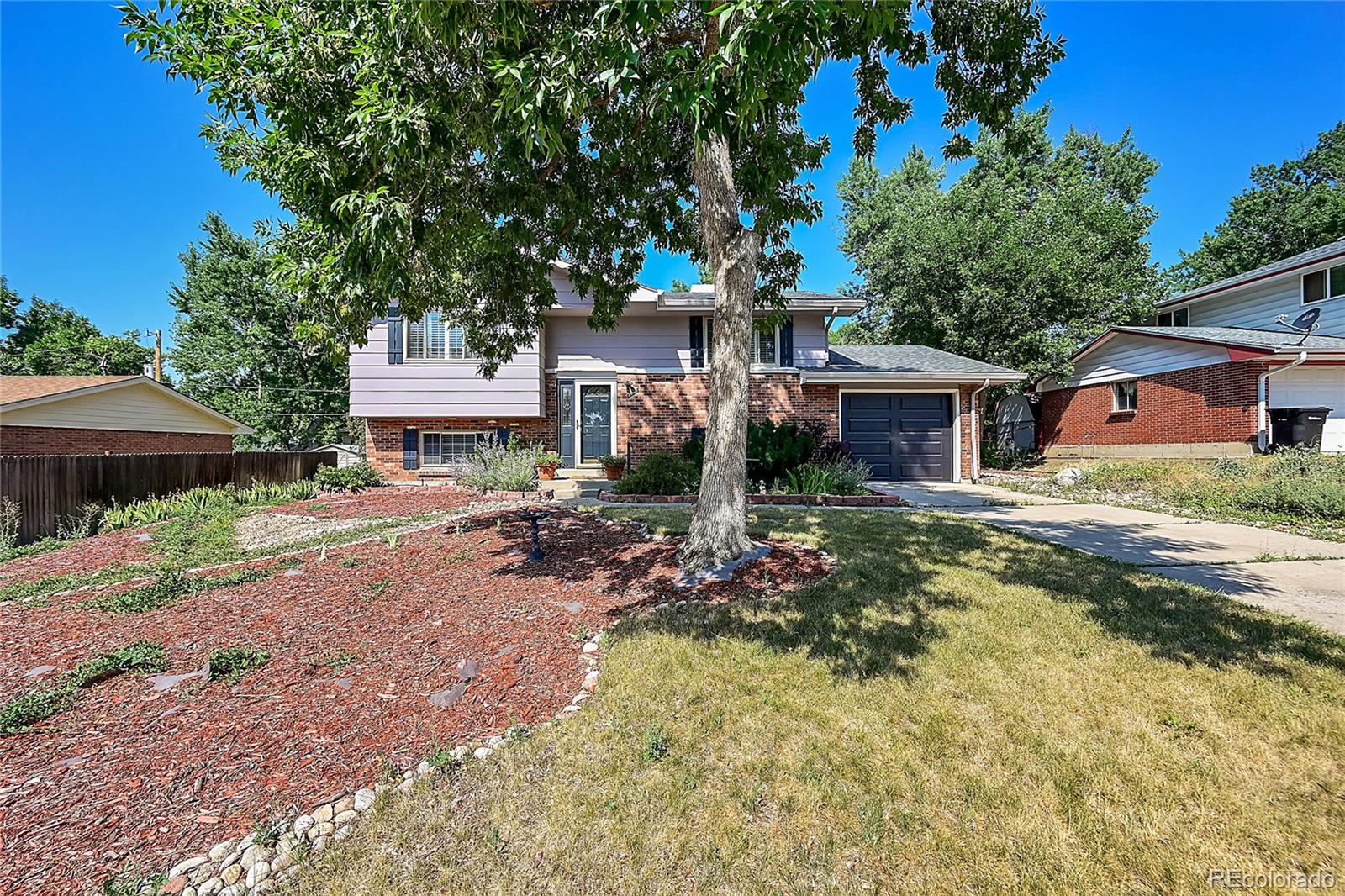 View Arvada, CO 80004 house