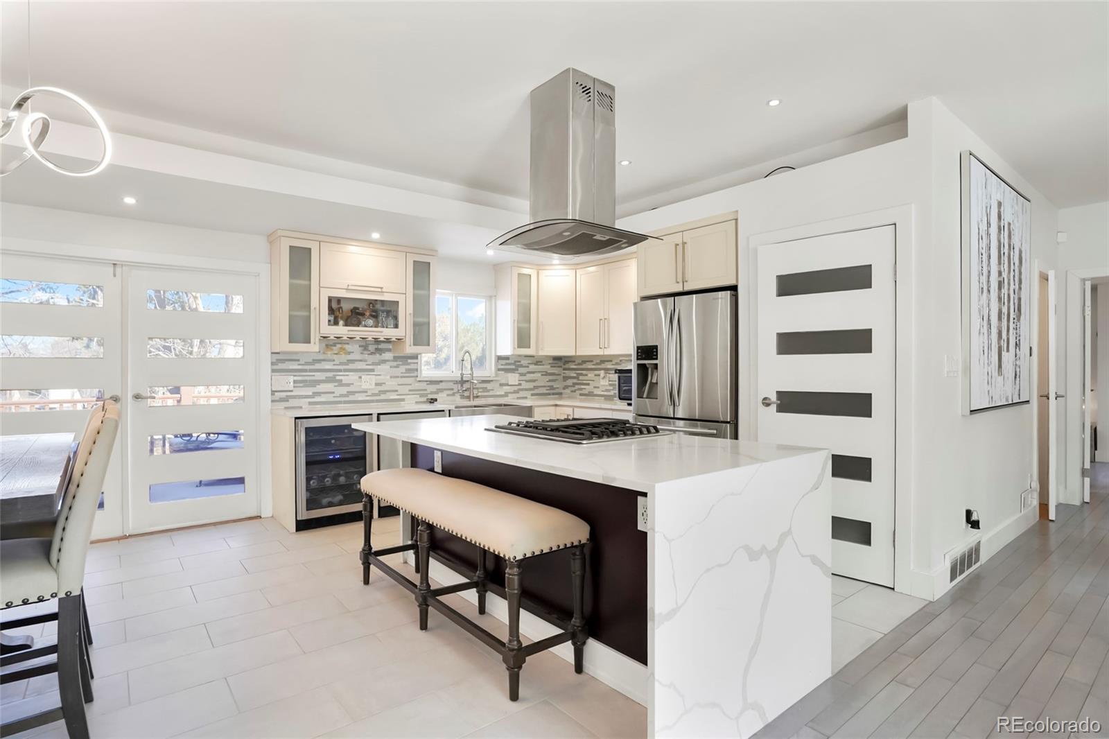 4863 W Radcliff Avenue