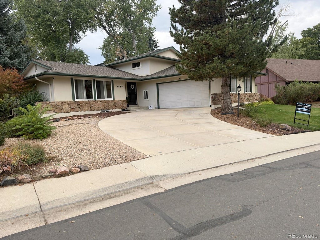 Photo of 4940 W 101st Circle, Westminster, CO 80031 (MLS # 4101870)
