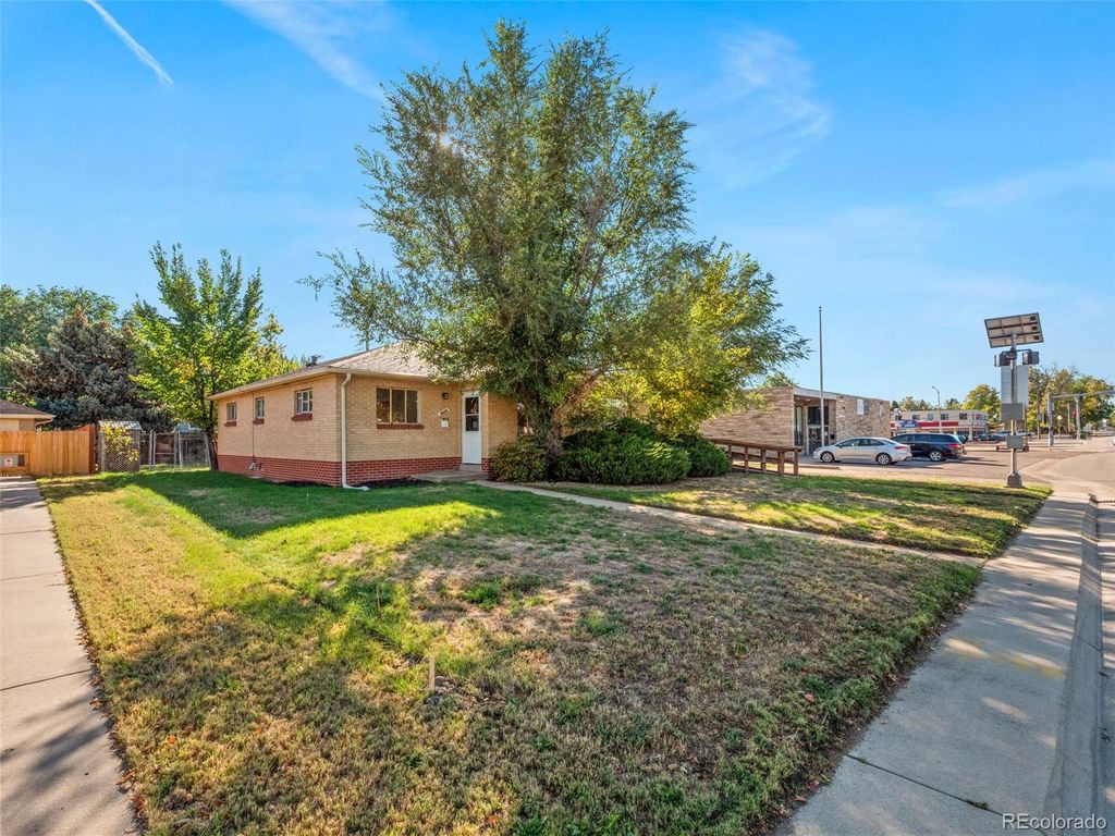 Photo of 3830 Pierce Street, Wheat Ridge, CO 80033 (MLS # 6765819)