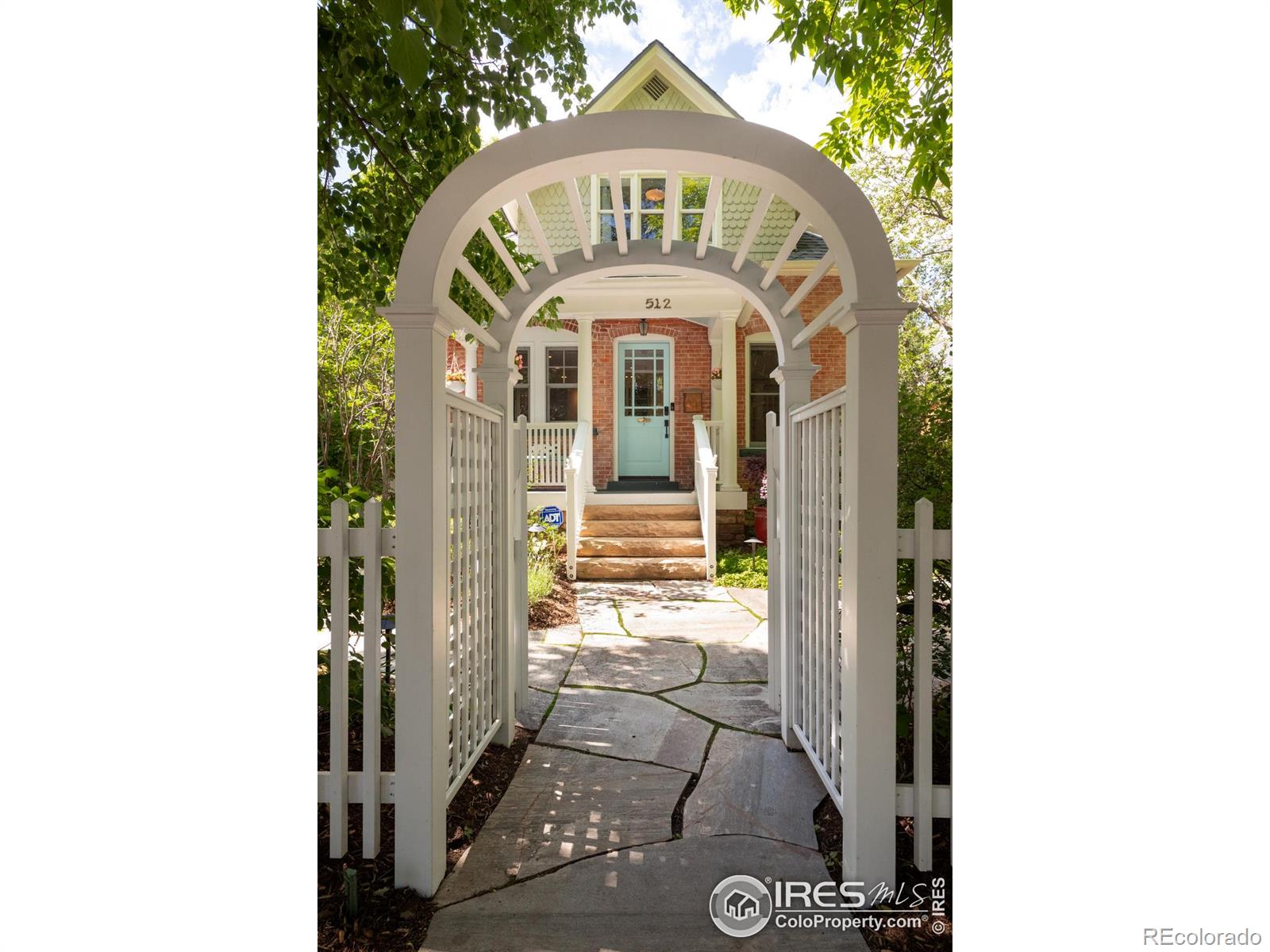 512 Marine Street