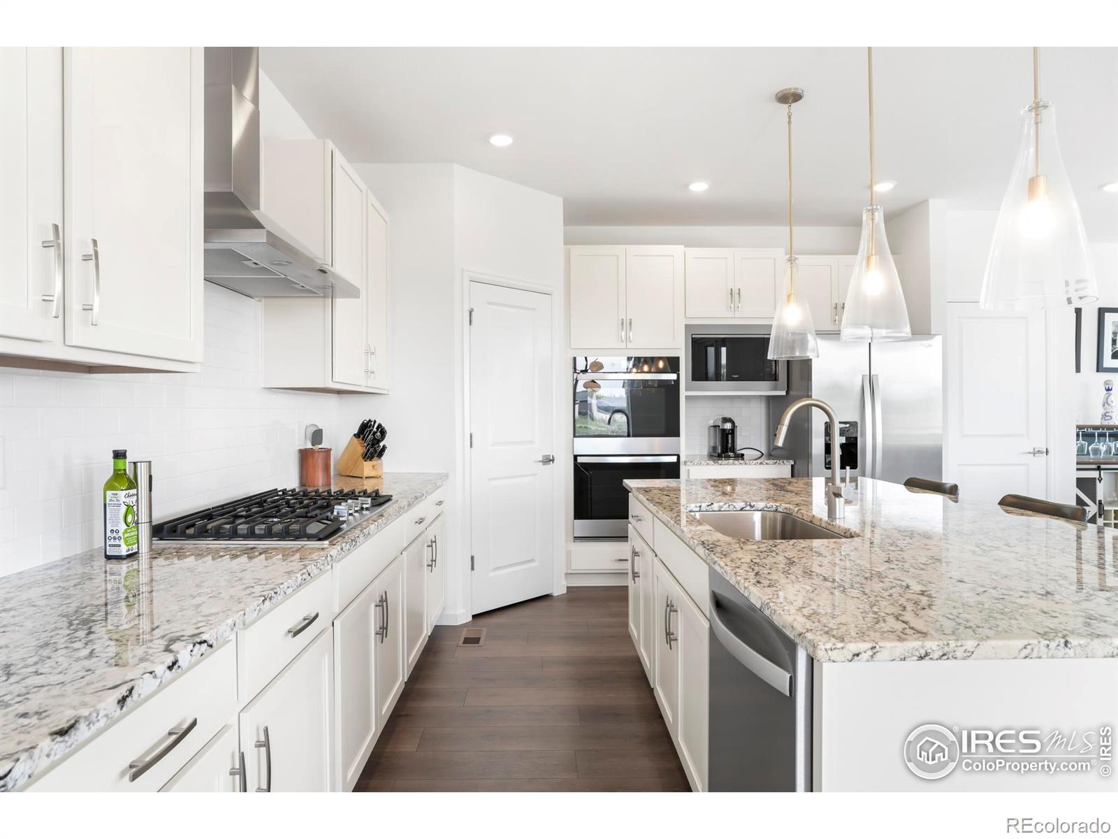 2905 S Flat Circle