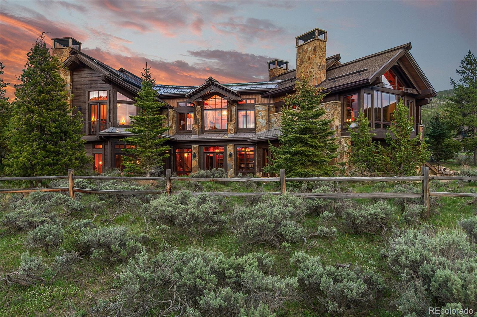 220 Cottonwood Circle