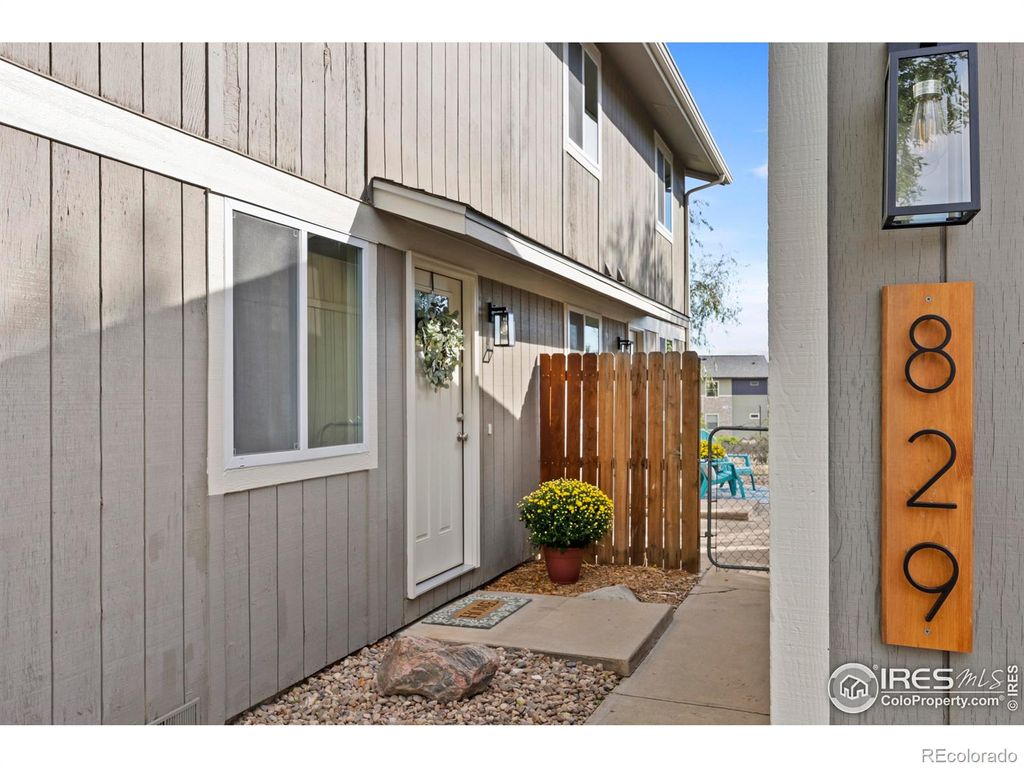 Photo of 829 Independence Drive, Longmont, CO 80504 (MLS # IR1044925)