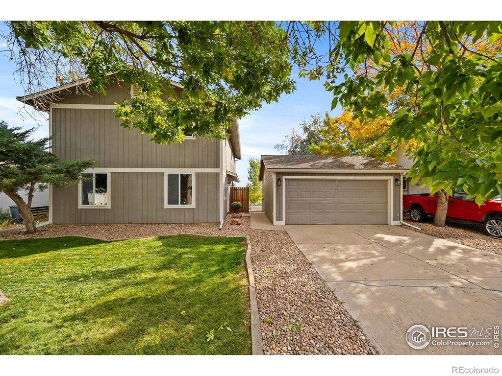 Photo of 829 Independence Drive, Longmont, CO 80504 (MLS # IR1044925)