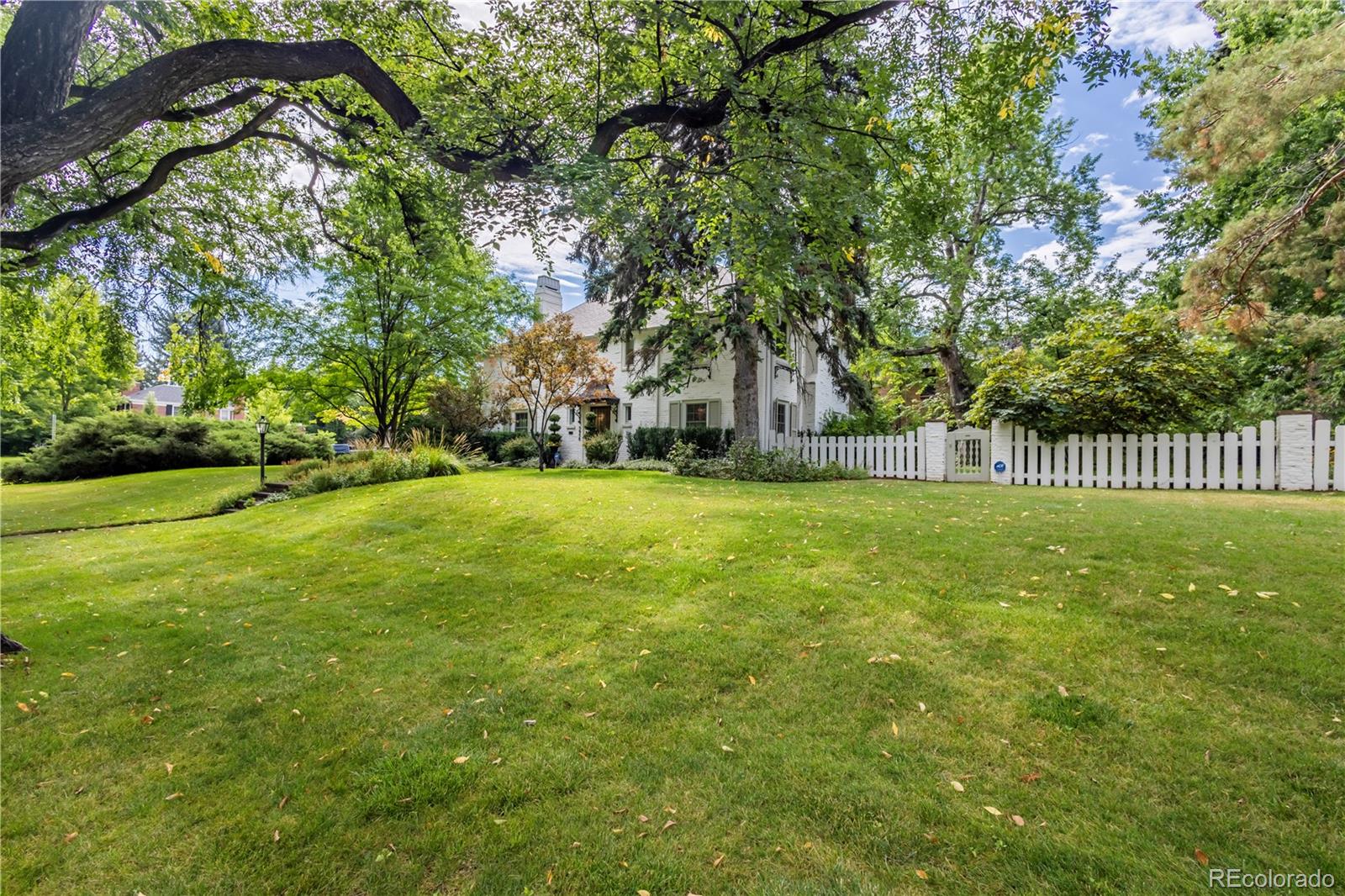 30 Crestmoor Drive