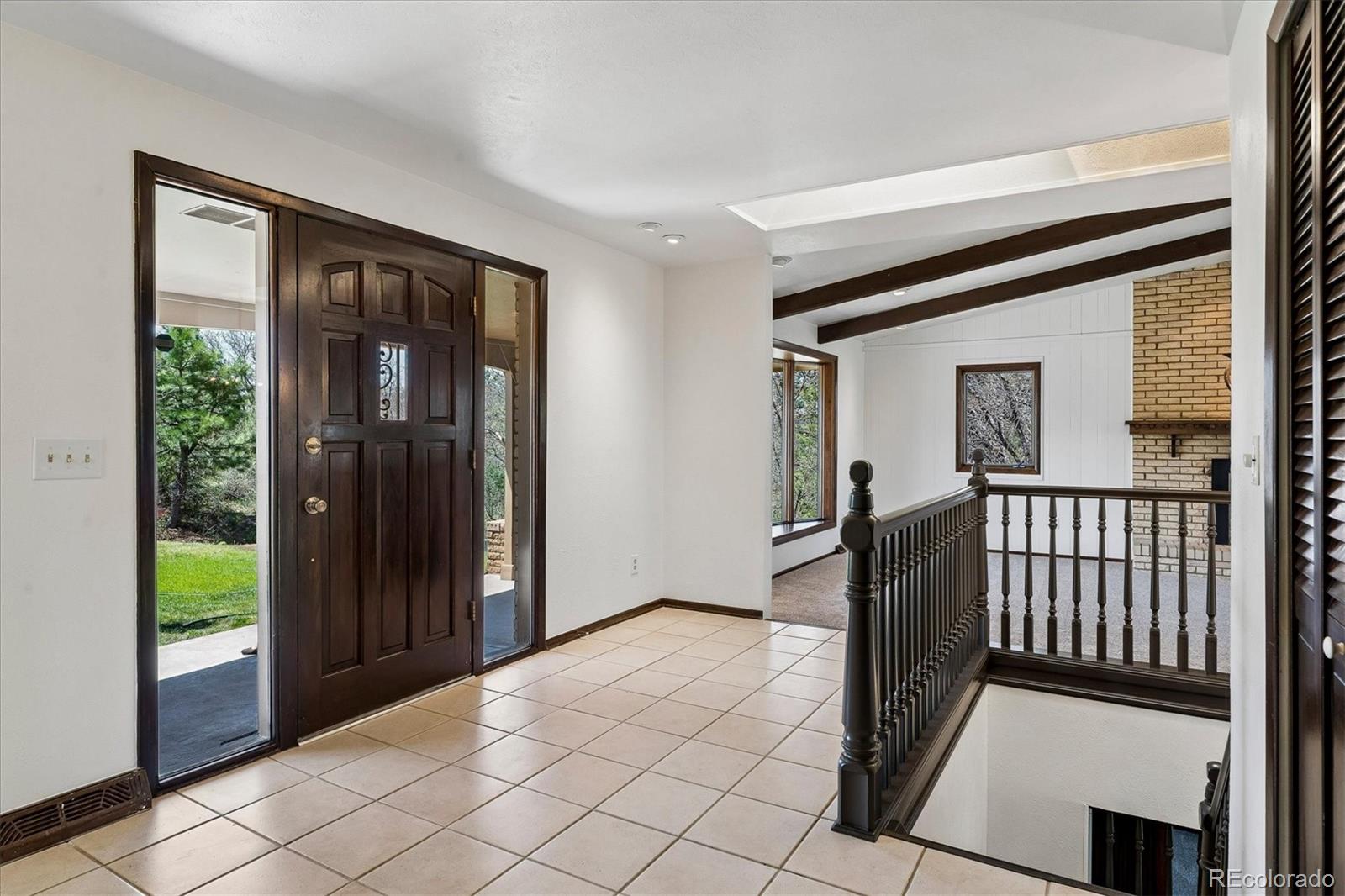 9755 Bay Lane