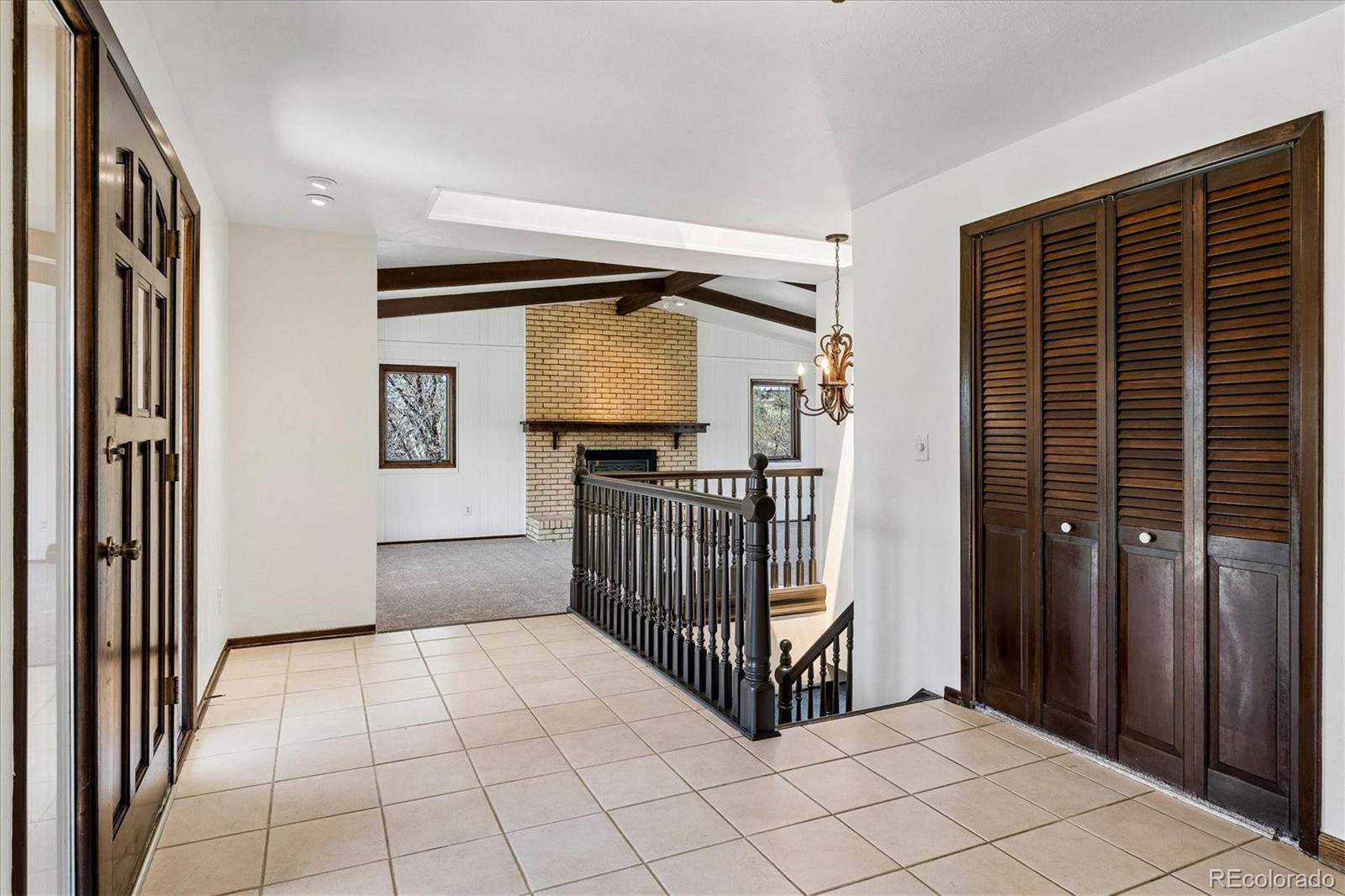 9755 Bay Lane