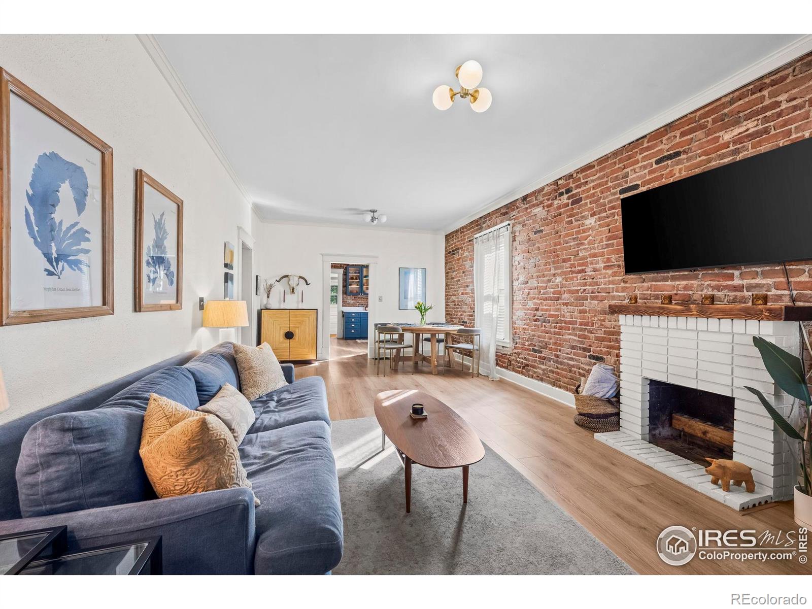 1056 S Pennsylvania Street