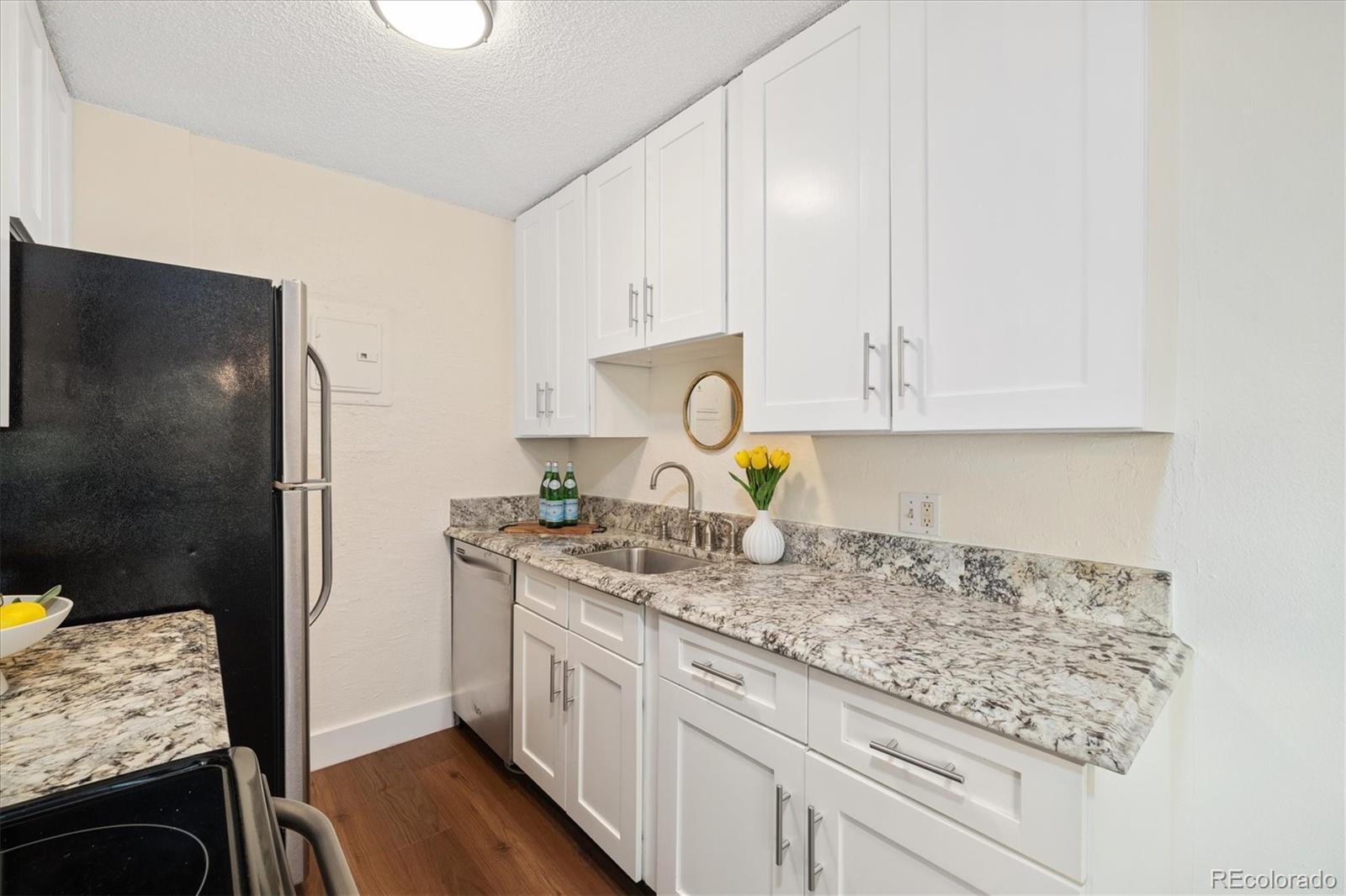 1233 N Ogden Street 312