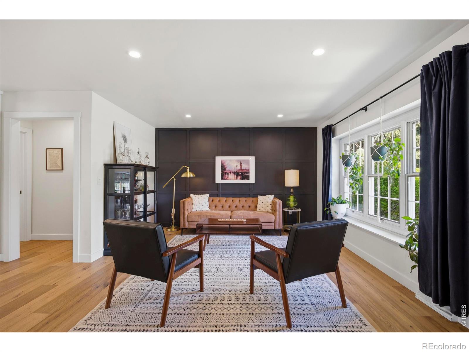 1229 Mansfield Drive