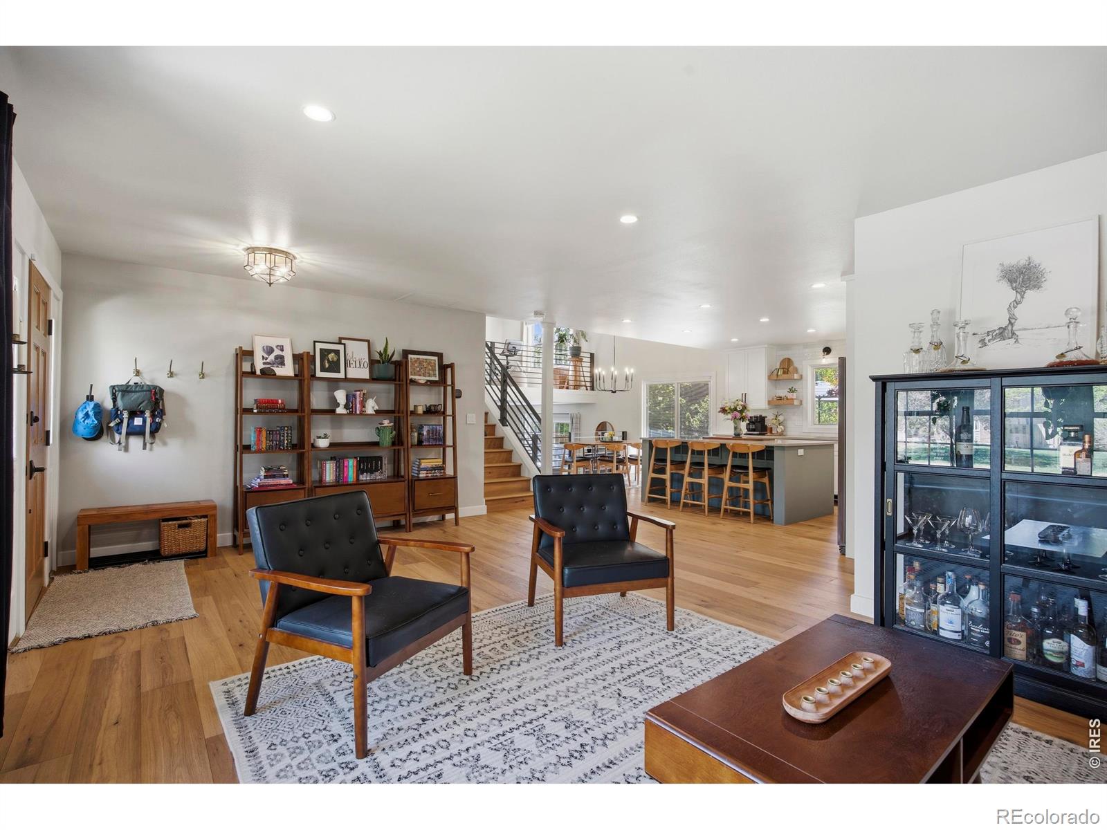 1229 Mansfield Drive