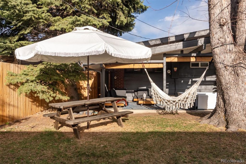 listing image 44
