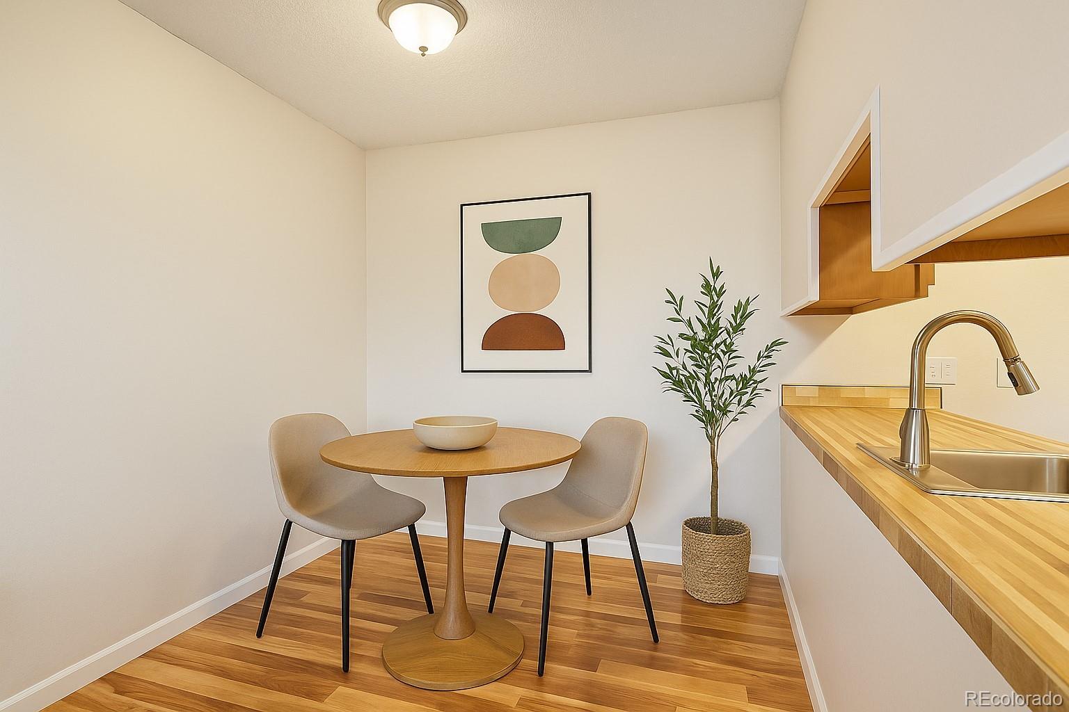 7665 E Eastman Avenue 203B