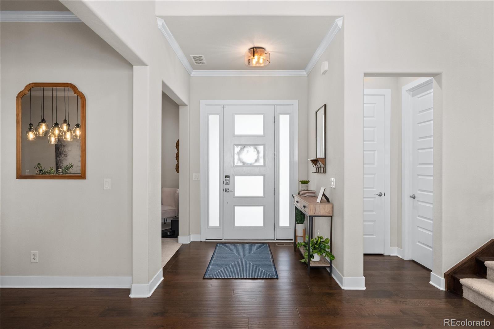 27671 E Lakeview Drive