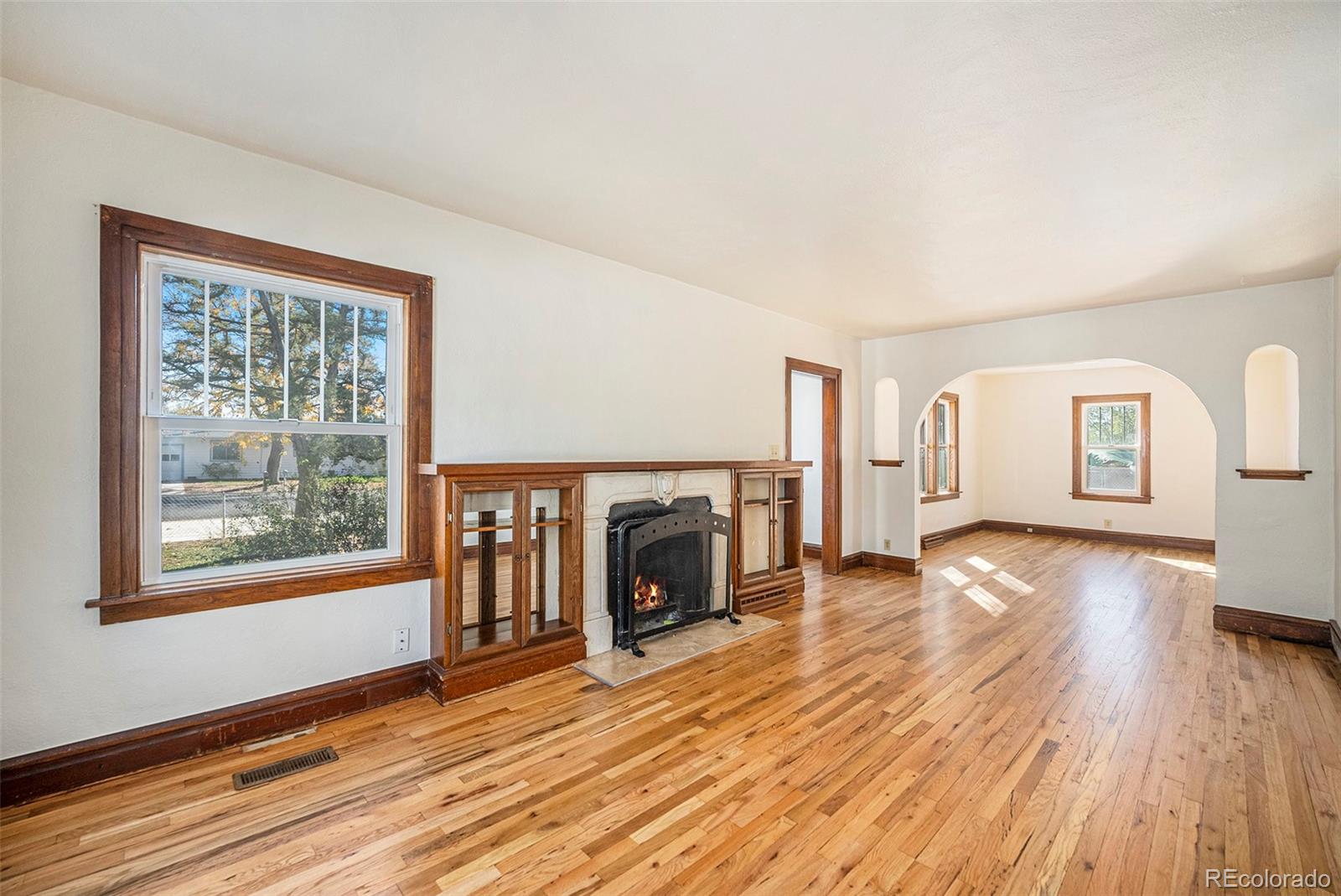 306 Division Boulevard