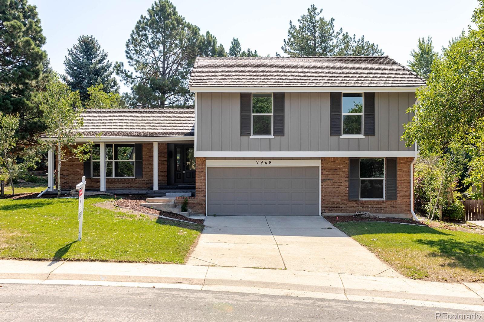 7948 S Wabash Court