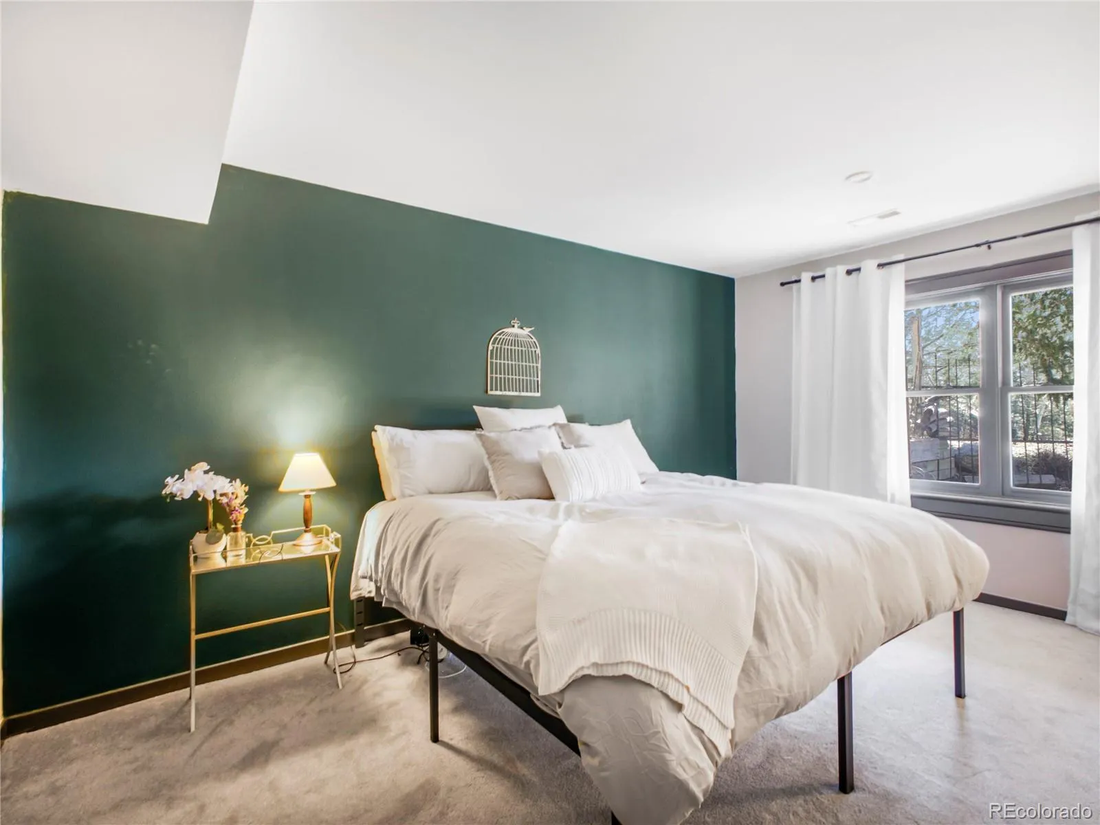 Evergreen, Colorado 80439, United States, 3 Bedrooms Bedrooms, ,3 BathroomsBathrooms,Residential,Active,119243