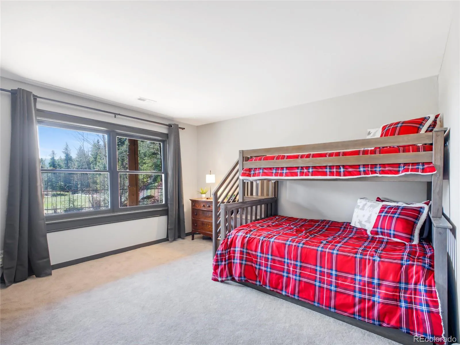 Evergreen, Colorado 80439, United States, 3 Bedrooms Bedrooms, ,3 BathroomsBathrooms,Residential,Active,119243