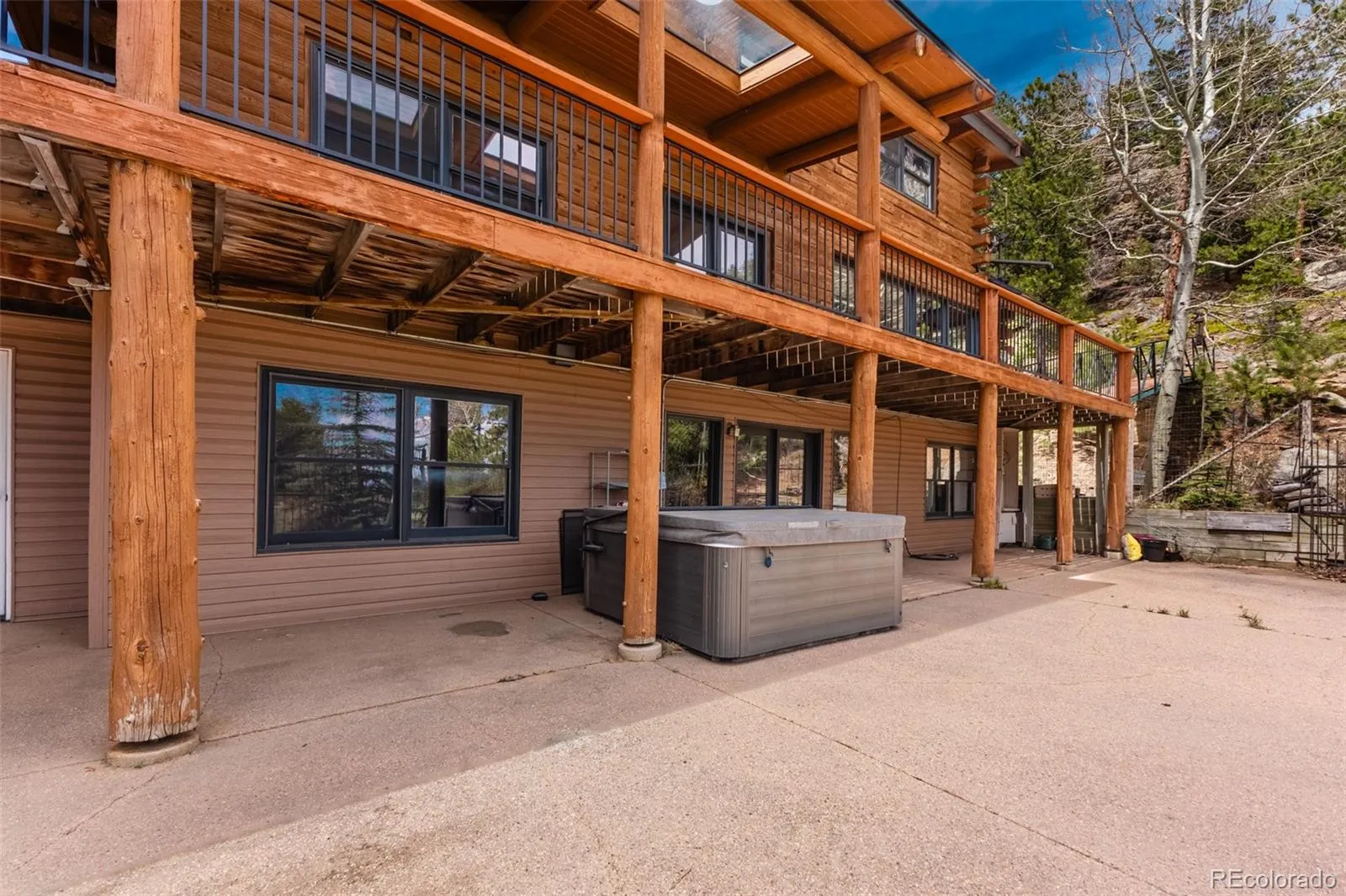 Evergreen, Colorado 80439, United States, 3 Bedrooms Bedrooms, ,3 BathroomsBathrooms,Residential,Active,119243