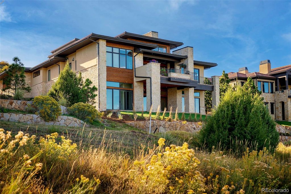 Photo of 7572 Raphael Lane, Littleton, CO 80125 (MLS # 6128267)