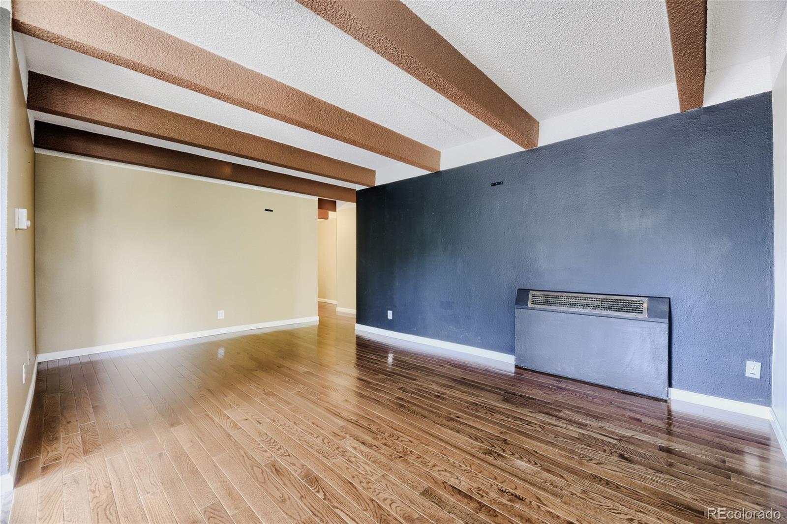 1175 Vine Street 501