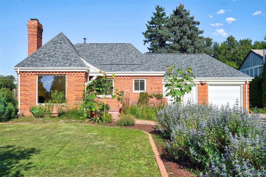 Photo of 2670 Kearney Street, Denver, CO 80207 (MLS # 7975911)