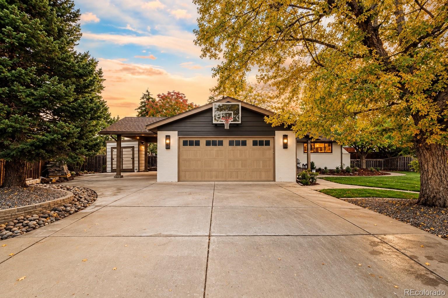 3061 Mountain Shadows Drive