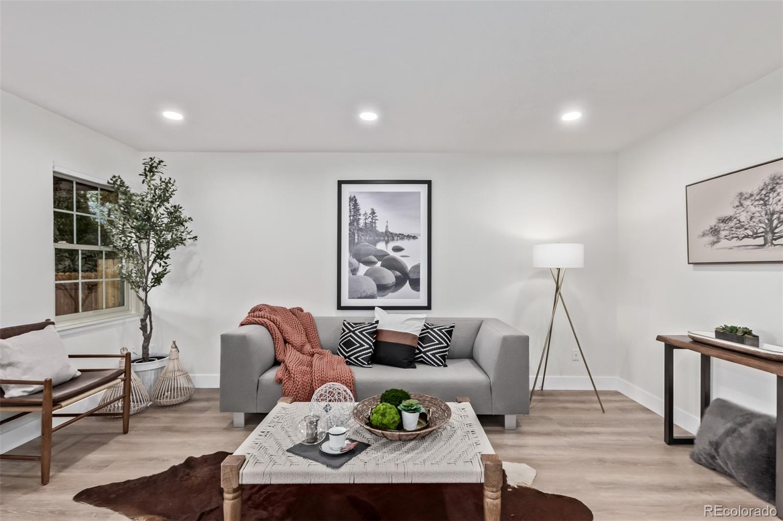 5543 S Datura Street